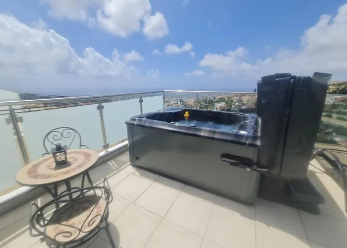 Panoramic Holidays Daire Peyia