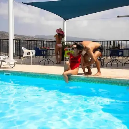 Panoramic Holidays * 佩亚